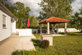 Holiday Home Višnja, Nin